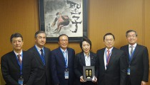 韓国車連会長JCFを表敬訪問